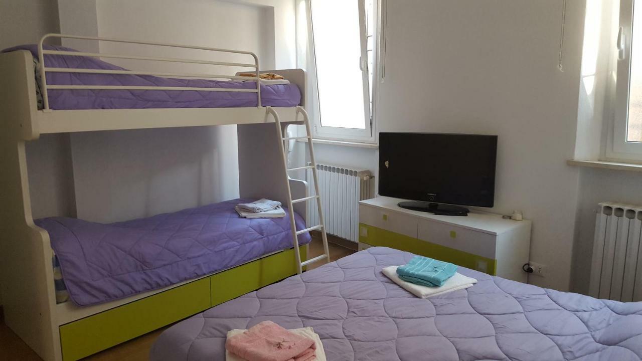 Carlo Mayr Apartment فيرّارا المظهر الخارجي الصورة