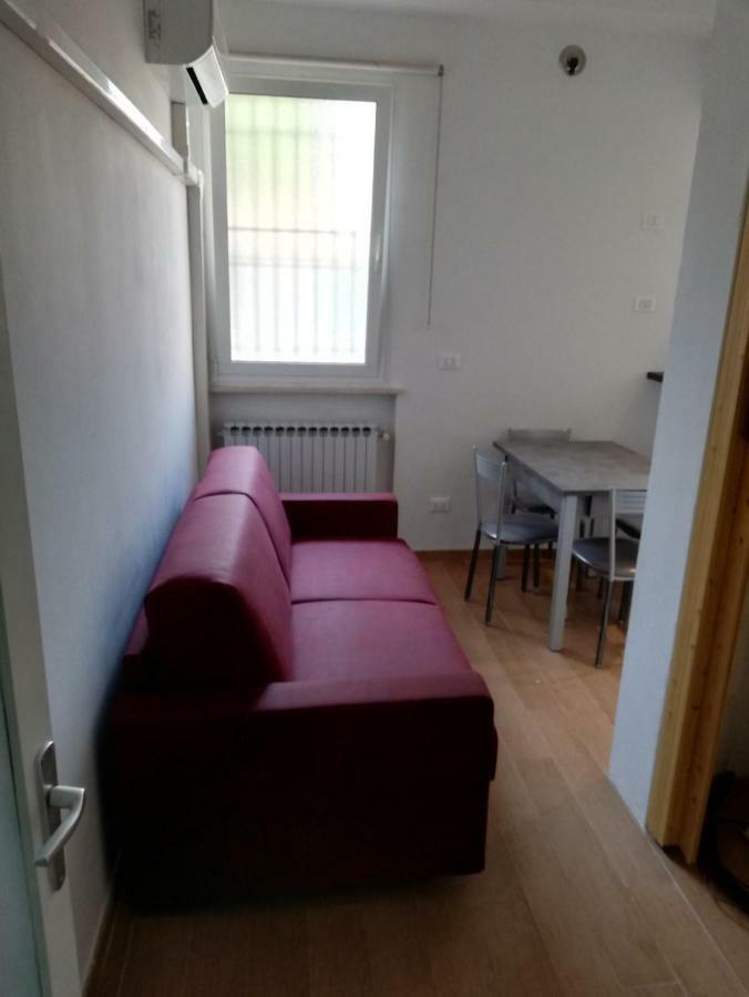 Carlo Mayr Apartment فيرّارا المظهر الخارجي الصورة
